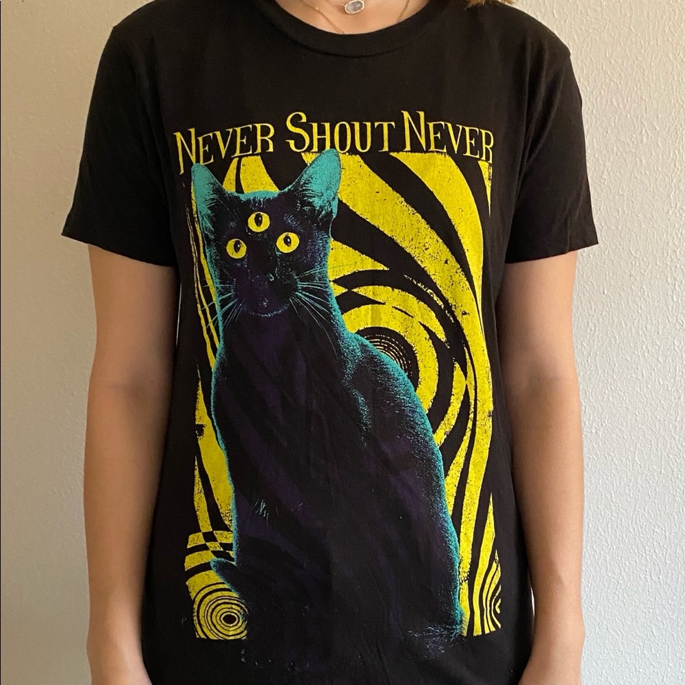NeverShoutNever band T-shirt
